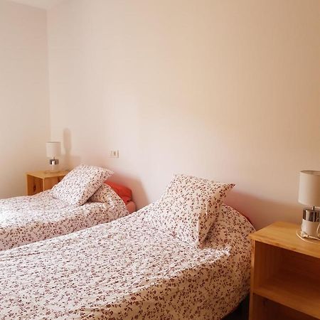 Apartamento privado en una zona tranquila y próxima al aeropuerto TF norte y a la ciudad de San Cristóbal de la Laguna . San Cristóbal de La Laguna Exterior foto