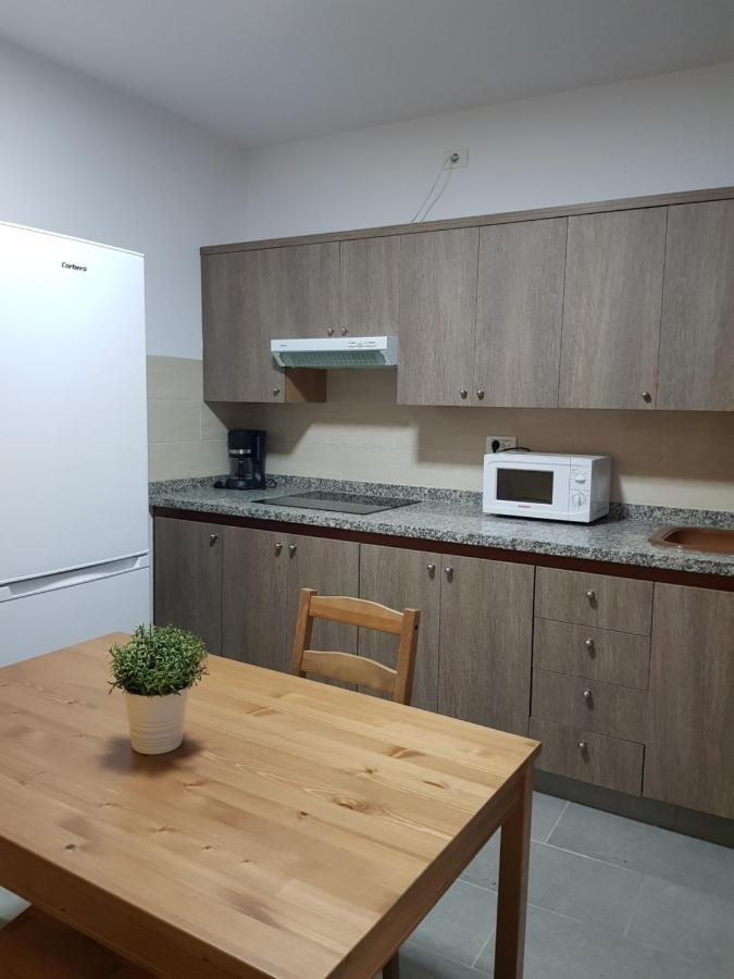 Apartamento privado en una zona tranquila y próxima al aeropuerto TF norte y a la ciudad de San Cristóbal de la Laguna . San Cristóbal de La Laguna Exterior foto